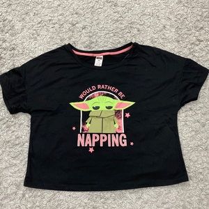 Star Wars Women Loose Cropped T-shirt Graphic Baby Yoda (Medium)